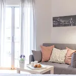 Izabella Apartment *